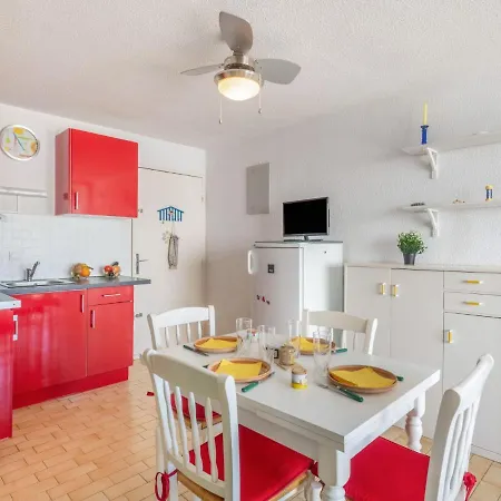Amigos-10 By Interhome